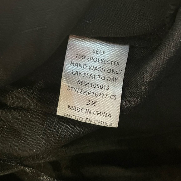 Savanna Jane Off‎ the Shoulder Blouse Plus Sz 3x Black Embroidered Floral Boho - Picture 14 of 14